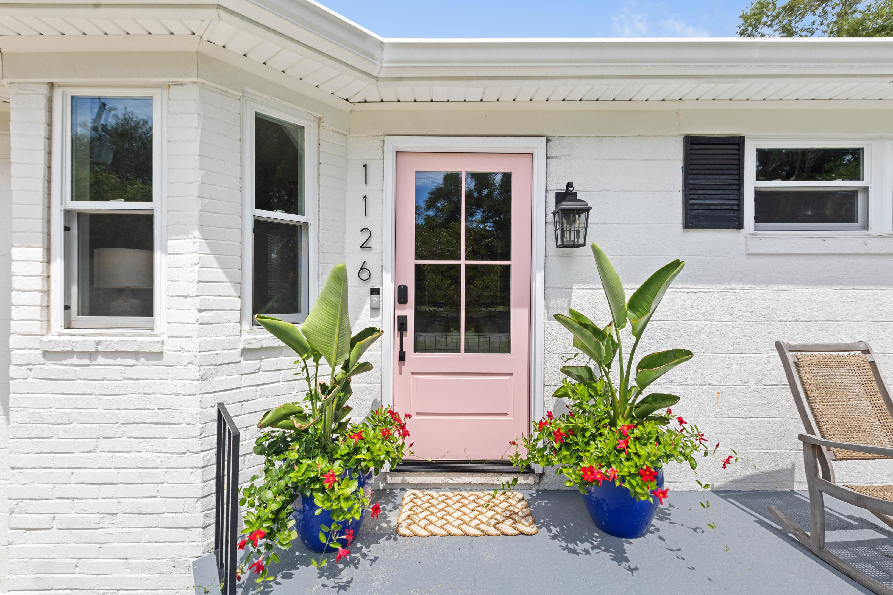 1126 Pleasant Pines Street Mount Pleasant, SC 29464 - Photo 3 of 43 1126Pleasantpines-CasaVerdeMediaLLC7