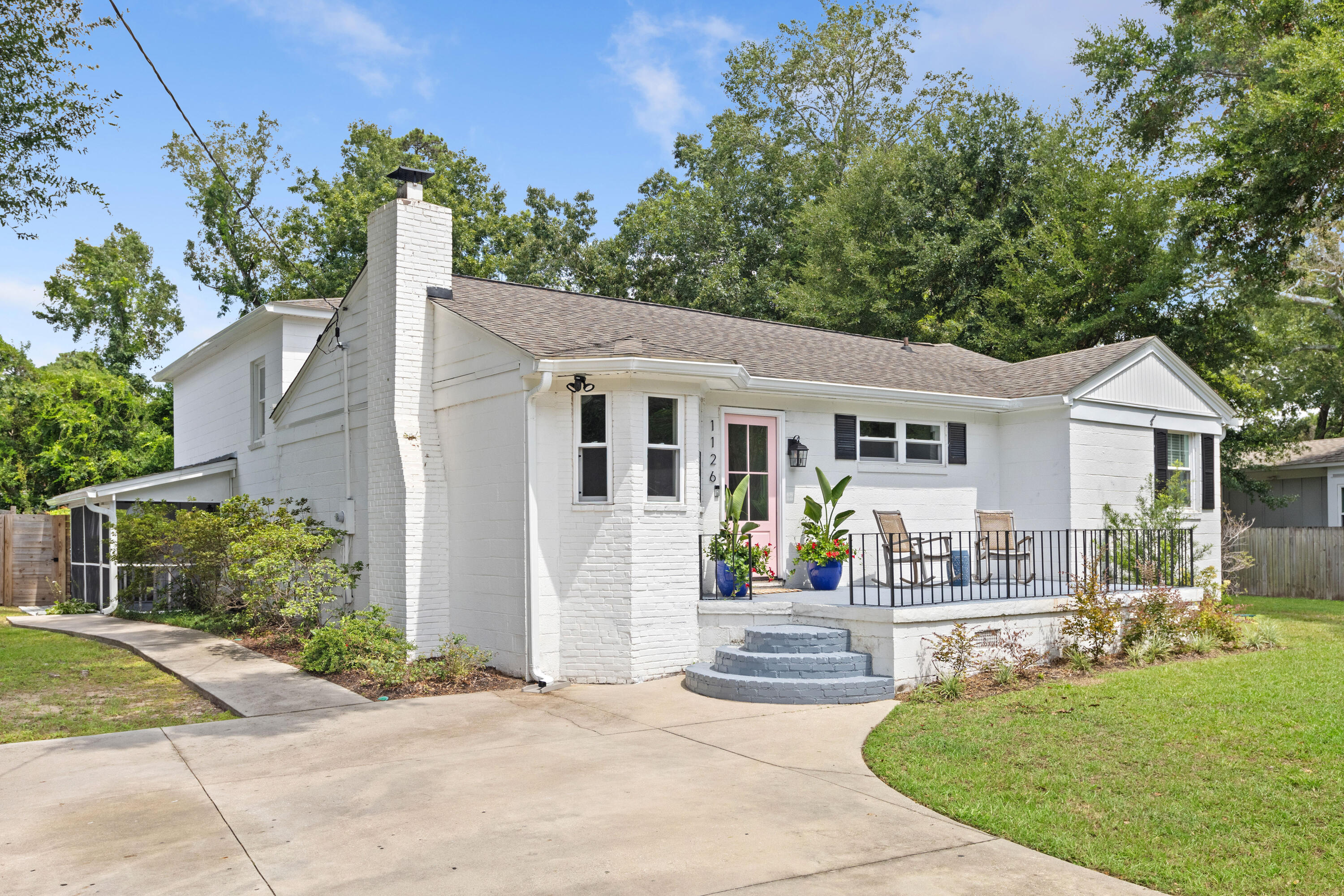 1126 Pleasant Pines Street Mount Pleasant, SC 29464 - Photo 43 of 43 1126Pleasantpines-CasaVerdeMediaLLC9