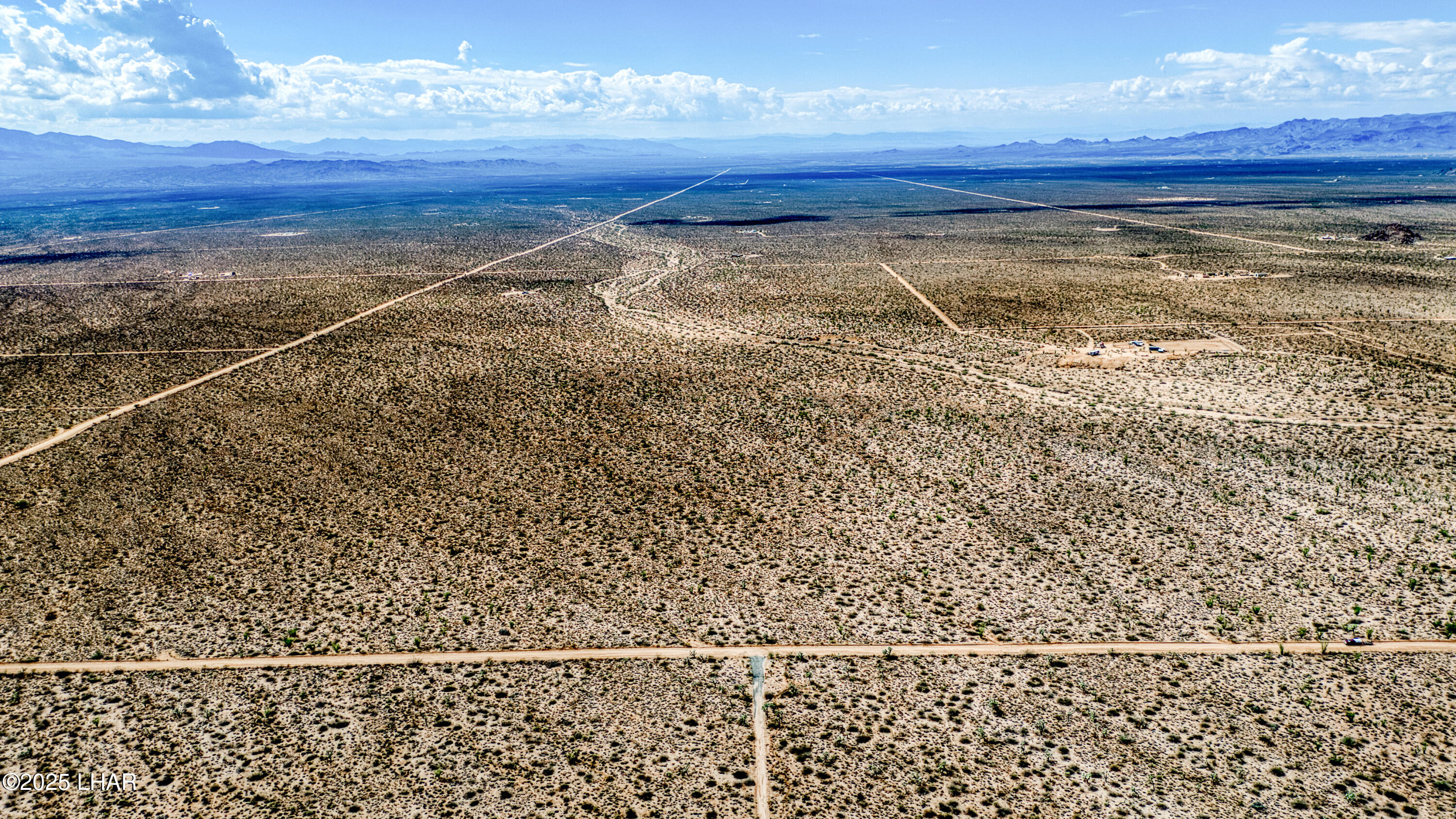 3607 South Kit Carson Road Yucca, AZ 86438 - Photo 8 of 19 6-print-3607 Kit Carson-09