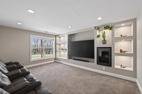 $824,999 | 13100 Granstrom Circle, Dayton, MN 55327