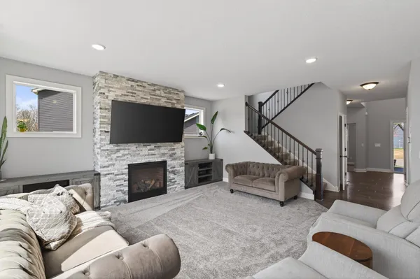 $824,999 | 13100 Granstrom Circle, Dayton, MN 55327