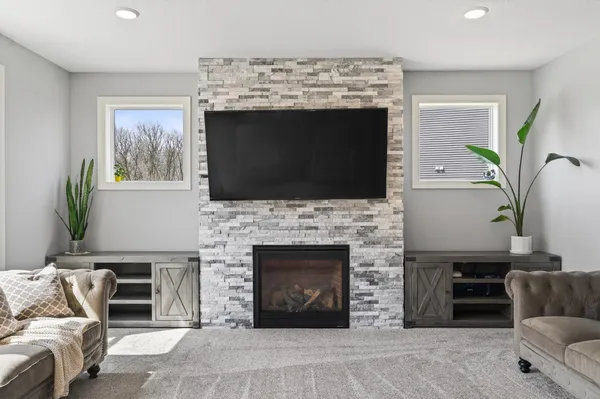 $824,999 | 13100 Granstrom Circle, Dayton, MN 55327