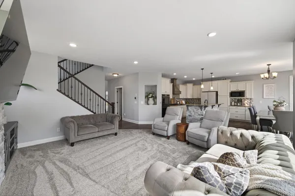 $824,999 | 13100 Granstrom Circle, Dayton, MN 55327