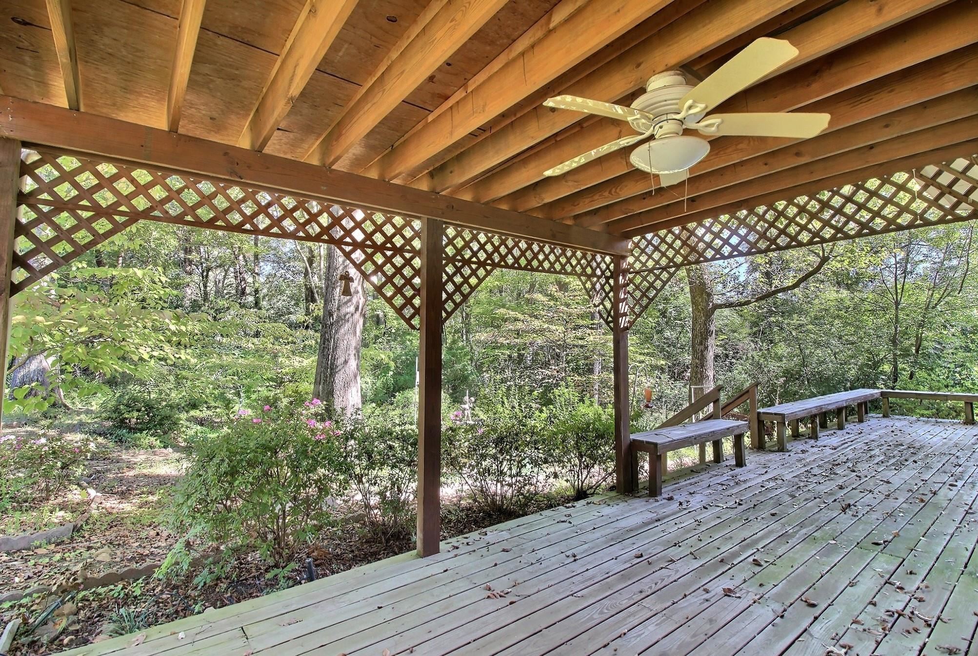 8222 Dogwood Road Germantown, TN 38139 - Photo 38 of 40 a view of entryway with wooden floor