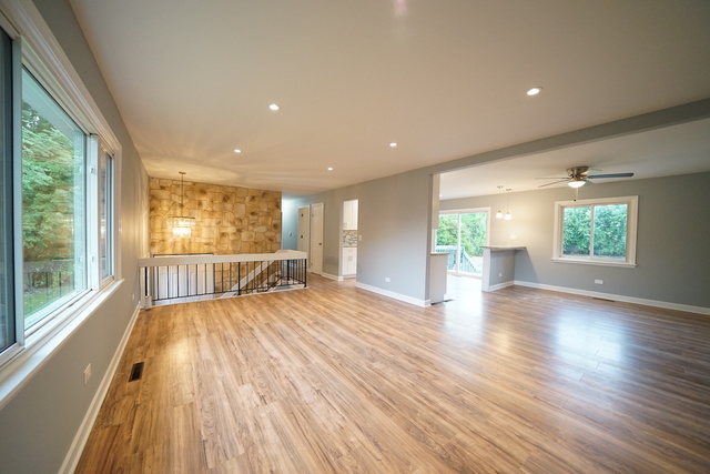 29W222 Wagner Road Naperville, IL 60564 - Photo 3 of 40