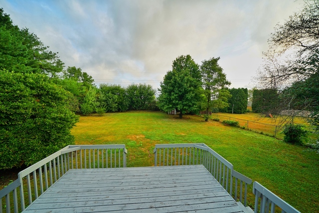 29W222 Wagner Road Naperville, IL 60564 - Photo 33 of 40