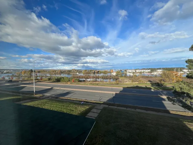 $1,325 | 1212 East 2nd Street, Superior, WI 54880