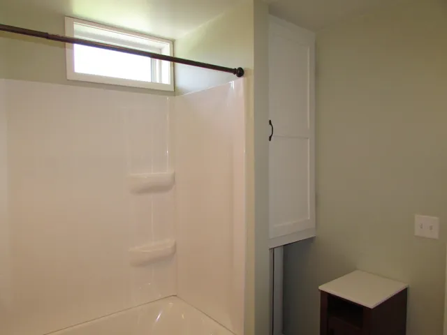 $1,325 | 1212 East 2nd Street, Superior, WI 54880