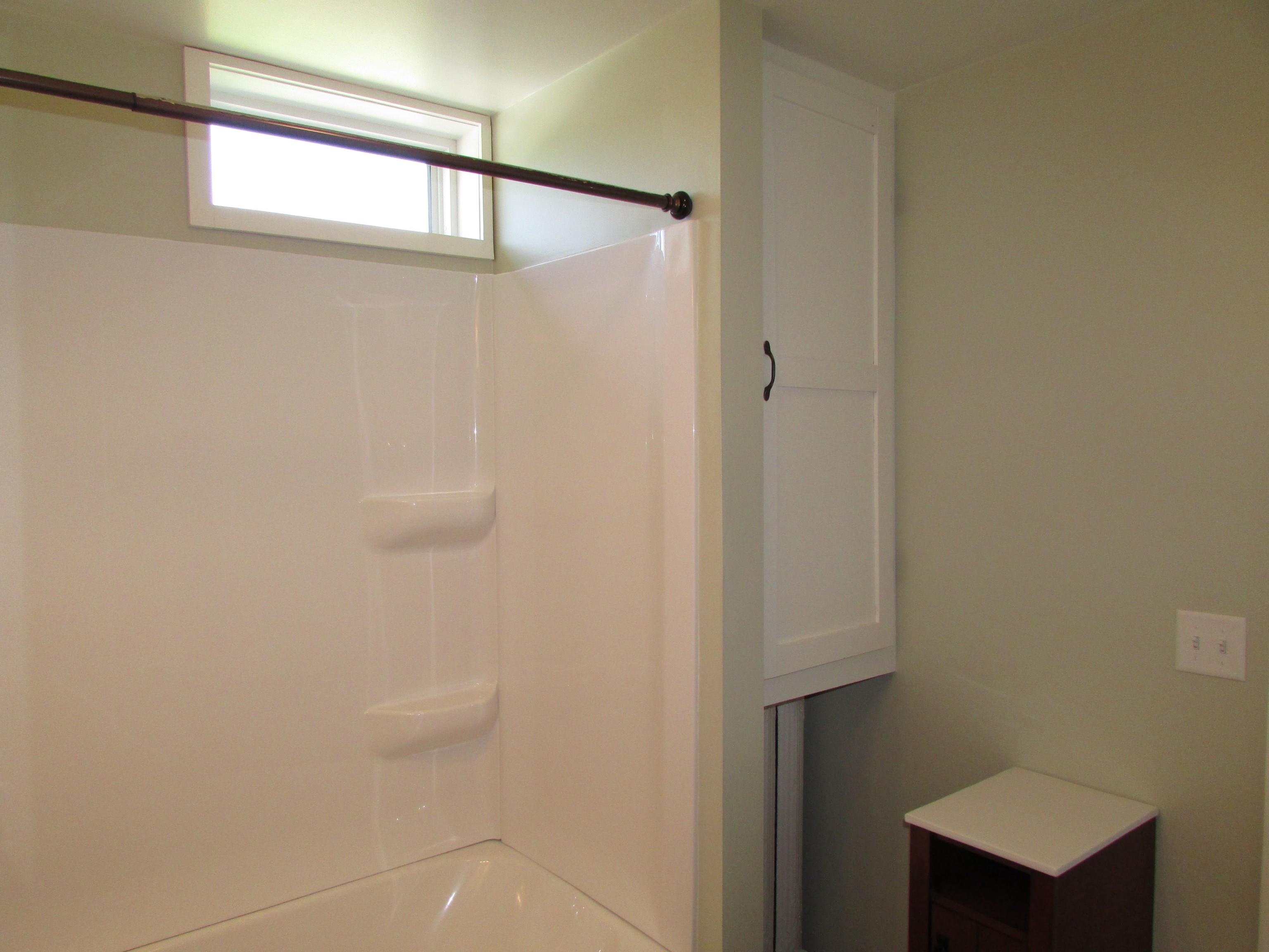 1212 East 2nd Street Superior, WI 54880 - Photo 9 of 19 View of bathroom