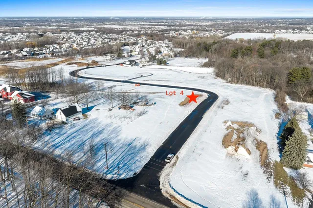 $144,900 | 4166 Half Crown Run, Unit 4, De Pere, WI 54115