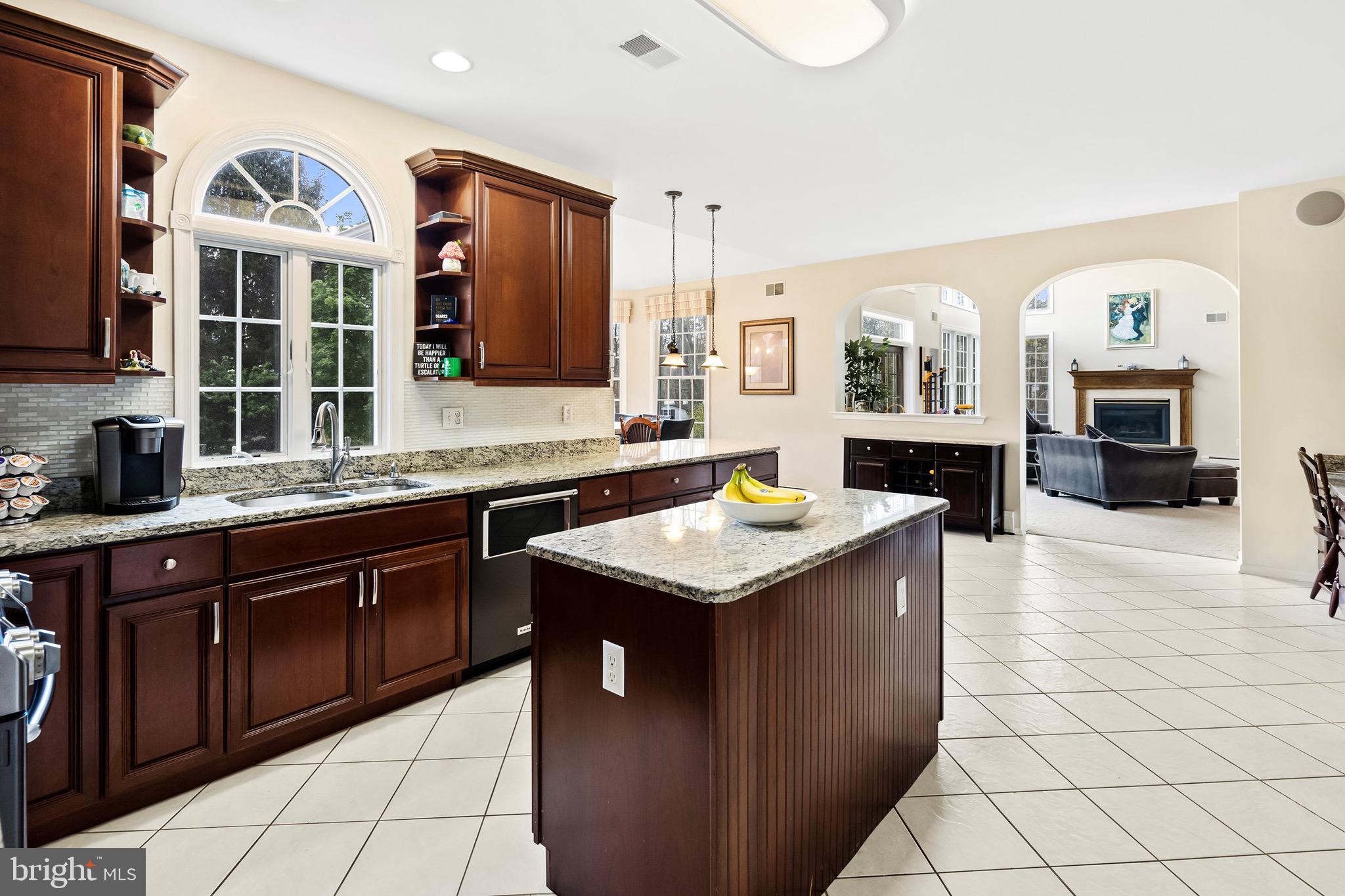 70 Savannah Road Jackson, NJ 08527 - Photo 12 of 51 Gallery Image 12