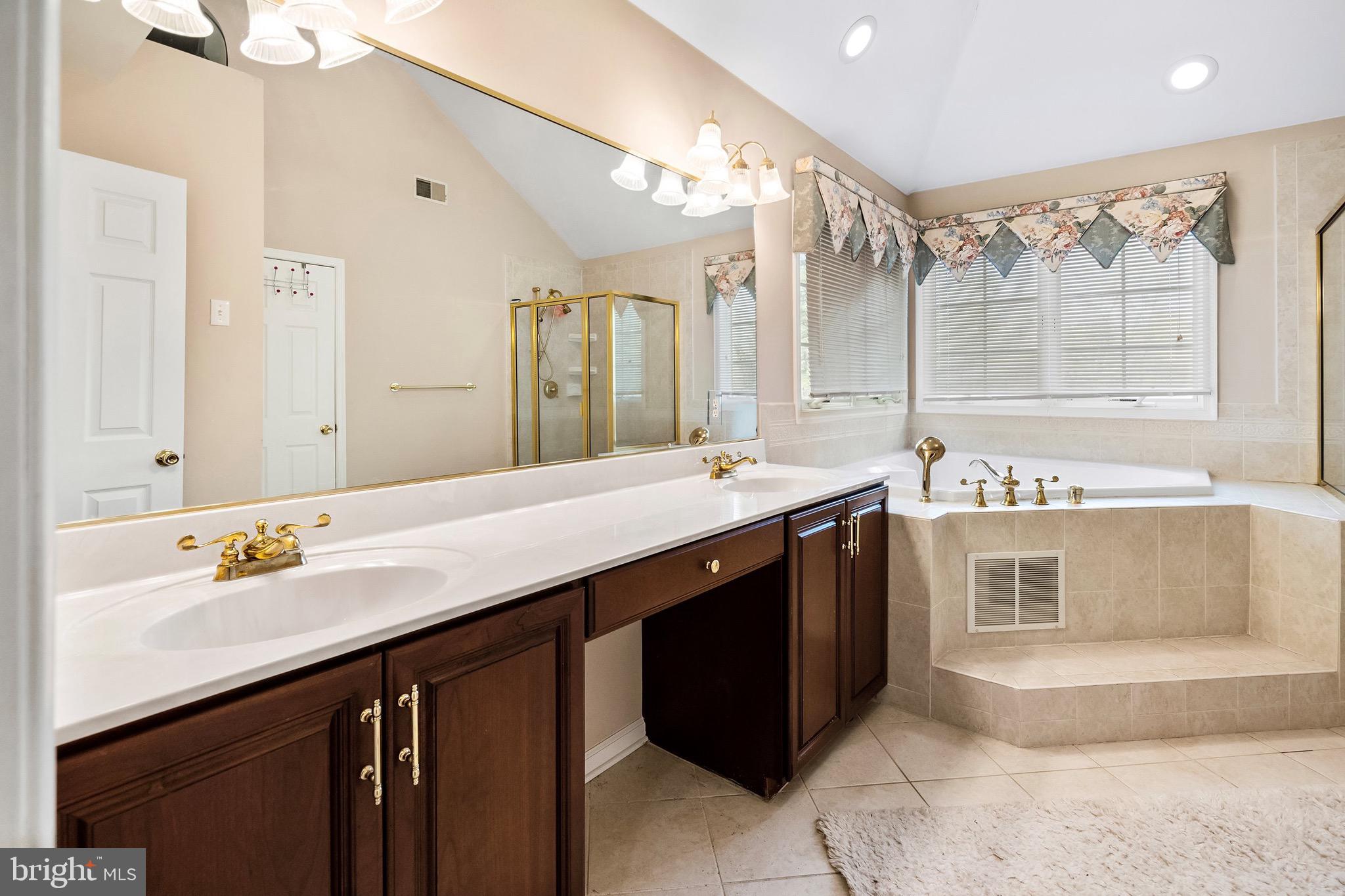 70 Savannah Road Jackson, NJ 08527 - Photo 25 of 51 Gallery Image 25