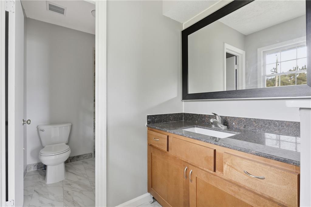 1416 Southwest 3rd Street Lee's Summit, MO 64081 - Photo 15 of 33