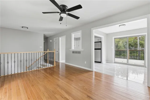 $305,000 | 1416 Southwest 3rd Street, Lee's Summit, MO 64081