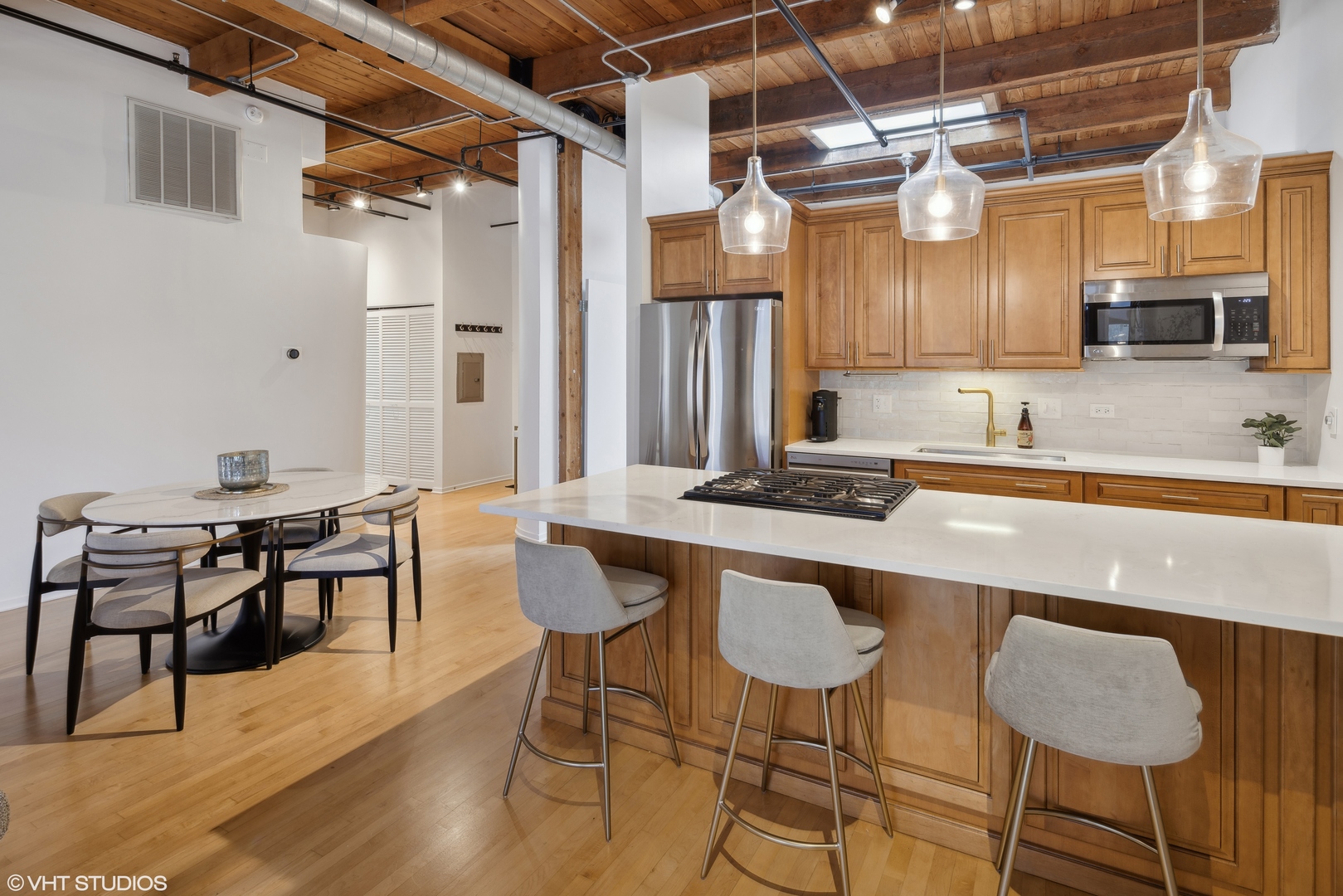 14 North Sangamon Street, Unit 405 Chicago, IL 60607 - Photo 4 of 16