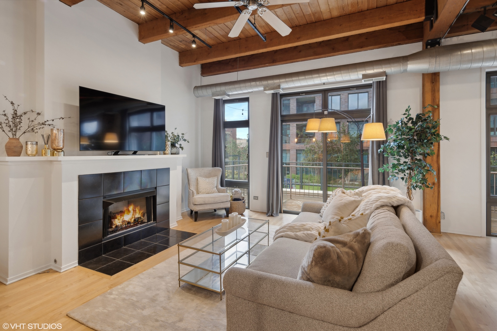 14 North Sangamon Street, Unit 405 Chicago, IL 60607 - Photo 6 of 16