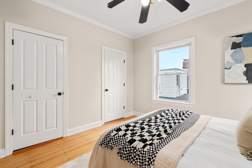 14 Linden Street, Unit 7 Brookline, MA 02445 - Photo 5 of 24