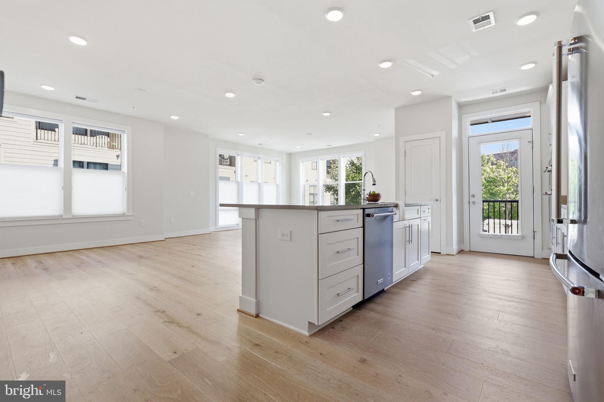 11200 Reston Station Boulevard, Unit 205 Reston, VA 20190 - Photo 3 of 39 Kitchen