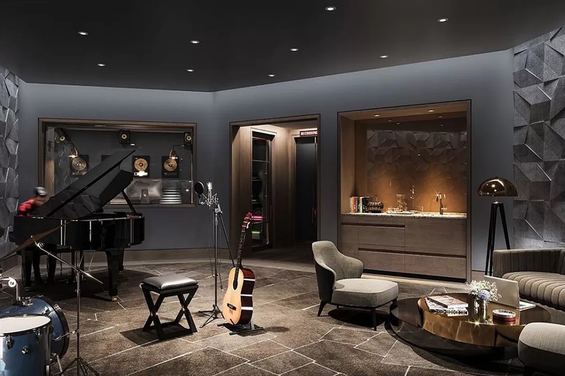 30 Riverside Boulevard, Unit 23P Manhattan, NY 10069 - Photo 17 of 29 a living room with furniture