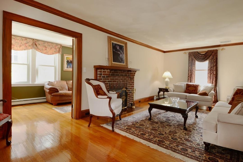 40 Van Ness Road Belmont, MA 02478 - Photo 3 of 27 Gallery Image 3