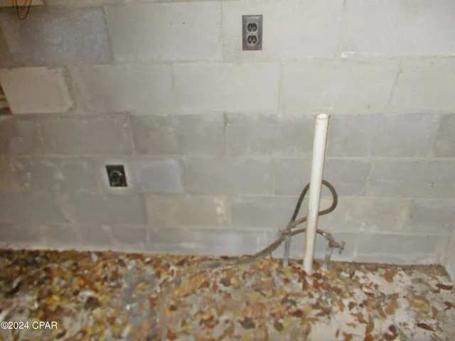 $77,500 | 2-ac Melon Lane, Grand Ridge, FL 32442