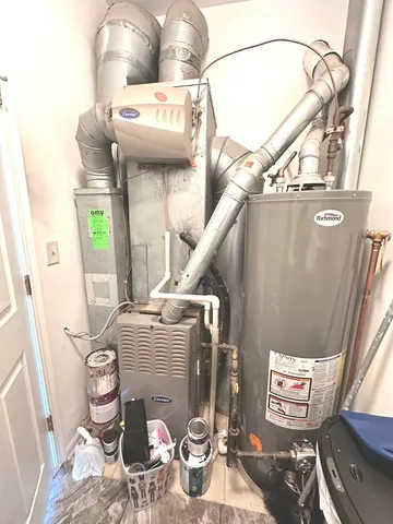 $275,000 | 2452 Daybreak Court, Unit 2452, Elgin, IL 60123