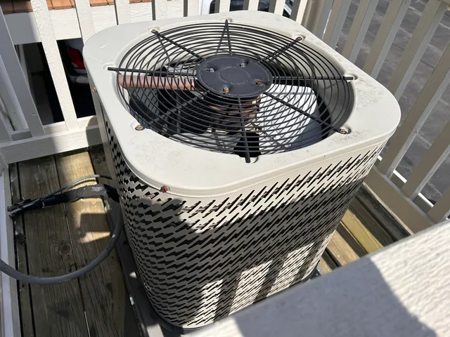 $275,000 | 2452 Daybreak Court, Unit 2452, Elgin, IL 60123