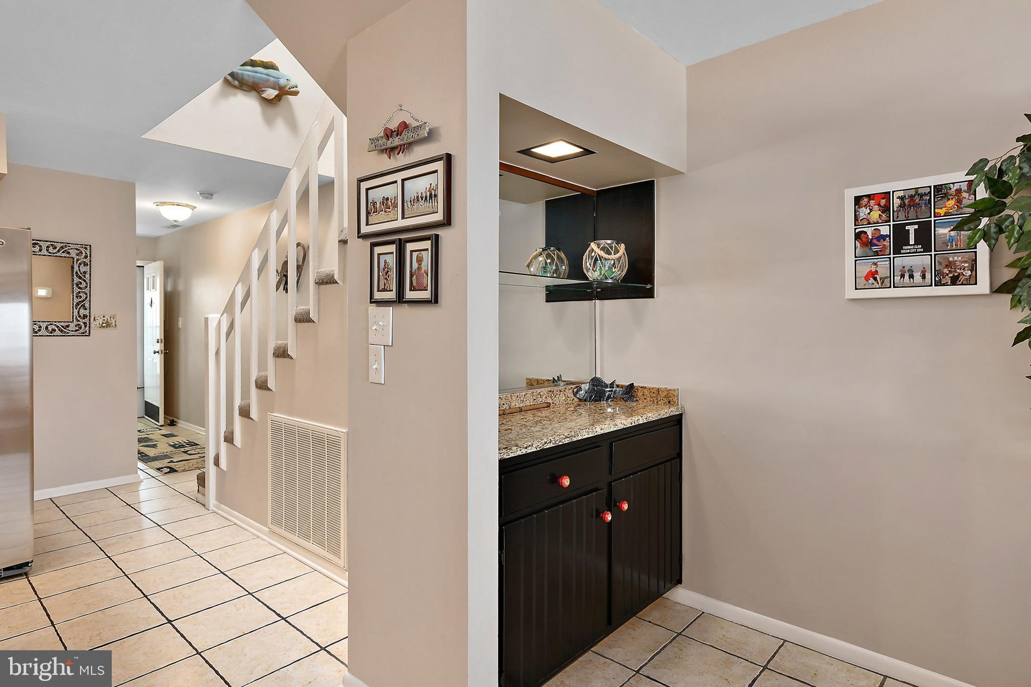 721 Rusty Anchor Road, Unit 21B Ocean City, MD 21842 - Photo 4 of 28 Gallery Image 4