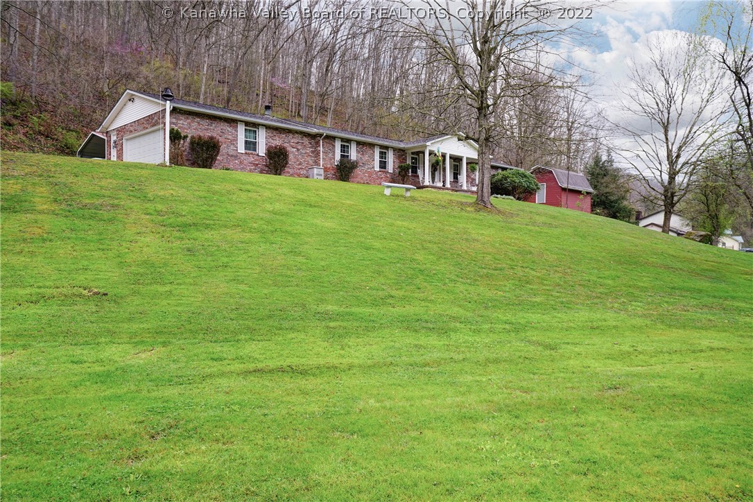 628 Amma Road Clendenin, WV 25045 - Photo 1 of 39 Gallery Image 1