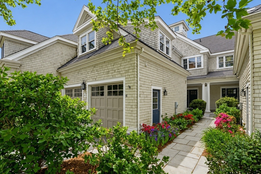 41 Backriver Road, Unit 41 Hingham, MA 02043 - Photo 1 of 36