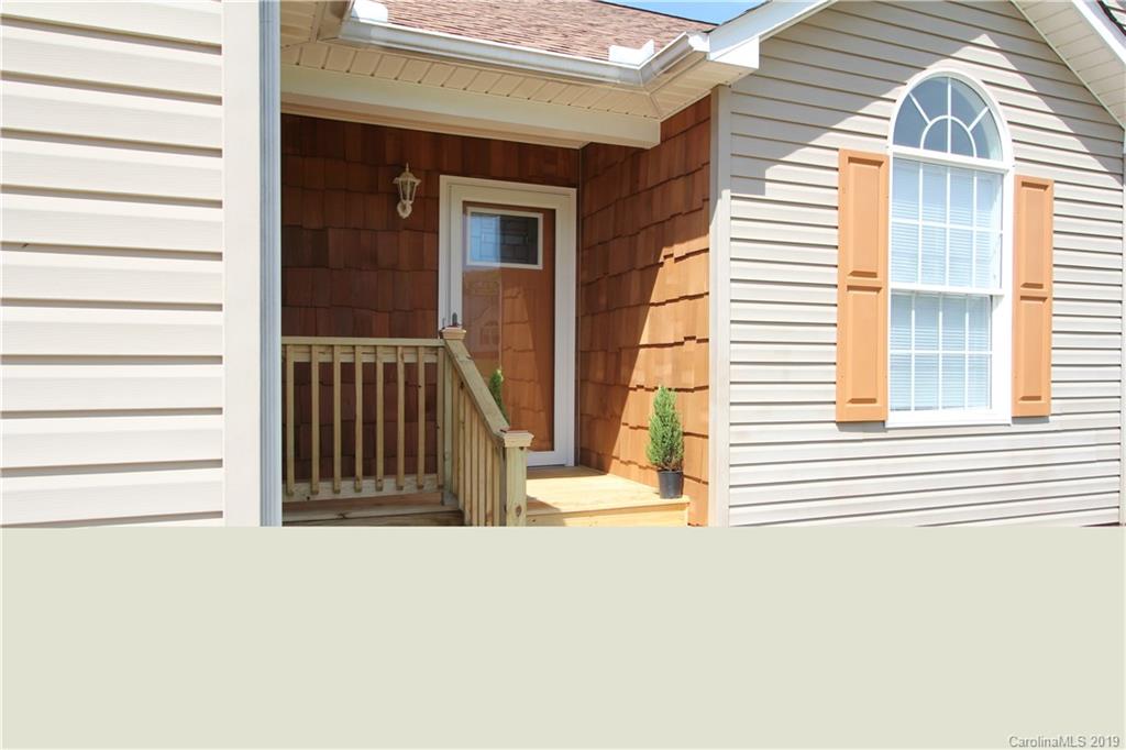 2500 Overview Road Salisbury, NC 28147 - Photo 3 of 32