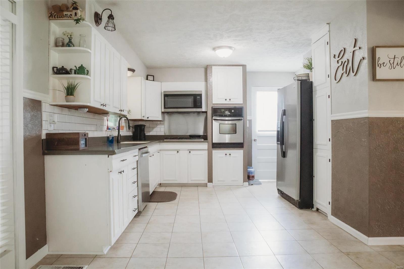 4581 Waxwing Road Pinckneyville, IL 62274 - Photo 13 of 27 Gallery Image 13