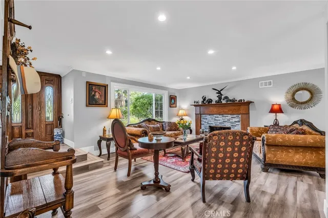 $1,450,000 | 8404 Joan Lane, West Hills, CA 91304
