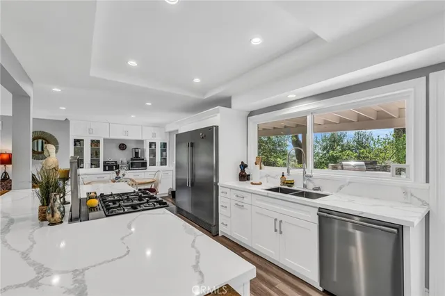 $1,450,000 | 8404 Joan Lane, West Hills, CA 91304