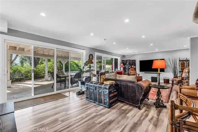 $1,450,000 | 8404 Joan Lane, West Hills, CA 91304