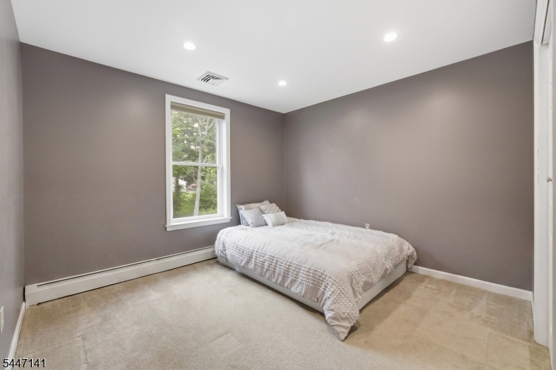 34 Olive Road Sparta, NJ 07871 - Photo 19 of 39