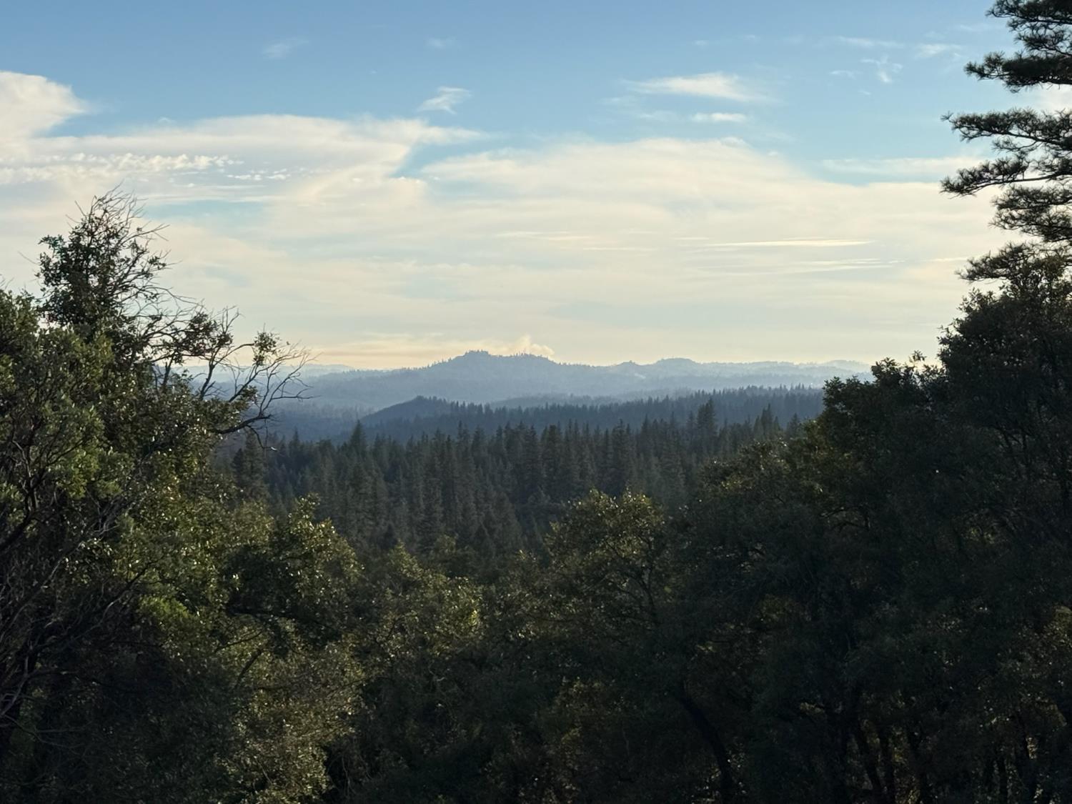 13787 Manion Canyon Road Grass Valley, CA 95945 - Photo 13 of 21 a view of lake and mountain