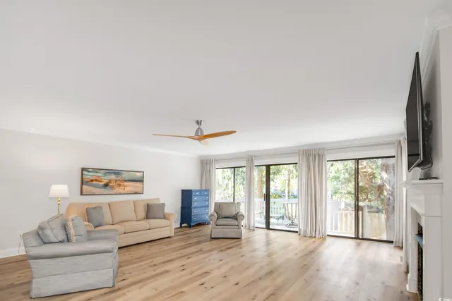 $434,500 | 63 Battery White Court, Unit 2C, Georgetown, SC 29440