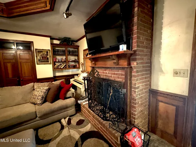 $285,000 | 427 Autumn Oak Drive, Madison, MS 39110