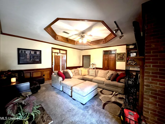 $285,000 | 427 Autumn Oak Drive, Madison, MS 39110