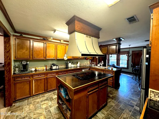 $339,000 | 427 Autumn Oak Drive, Madison, MS 39110