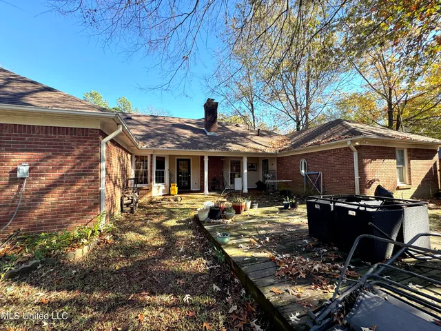 $285,000 | 427 Autumn Oak Drive, Madison, MS 39110