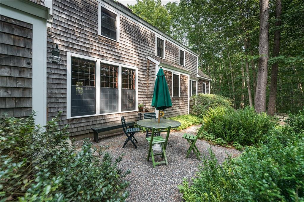 13 Riversedge Drive York, ME 03909 - Photo 27 of 30 Outdoor eating area is very private,...