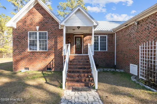 $840,000 | 224 Creek Drive, Aurora, NC 27806