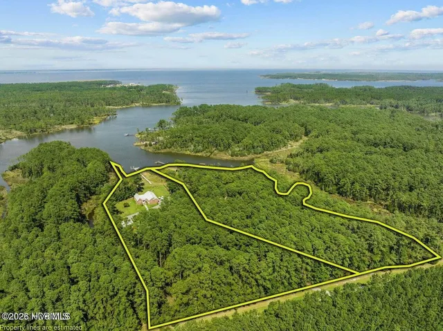 $840,000 | 224 Creek Drive, Aurora, NC 27806