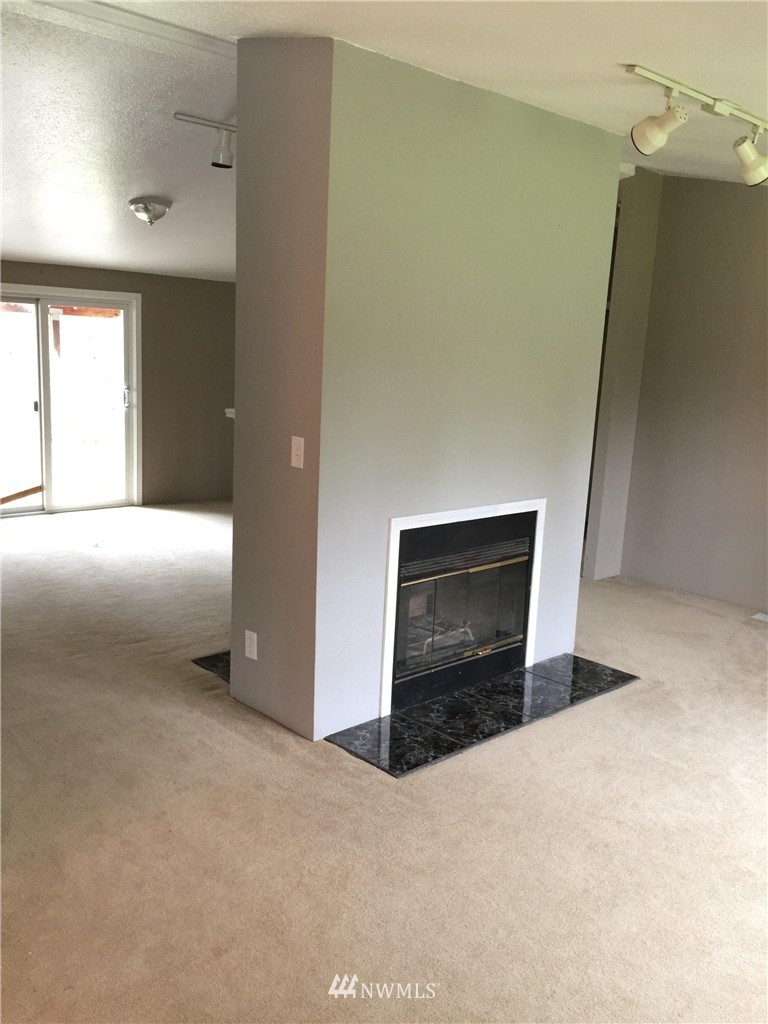 8873 Ershig Road Bow, WA 98232 - Photo 3 of 14 Gallery Image 3