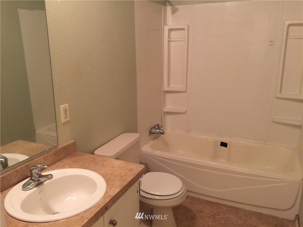 8873 Ershig Road Bow, WA 98232 - Photo 9 of 14 Gallery Image 9