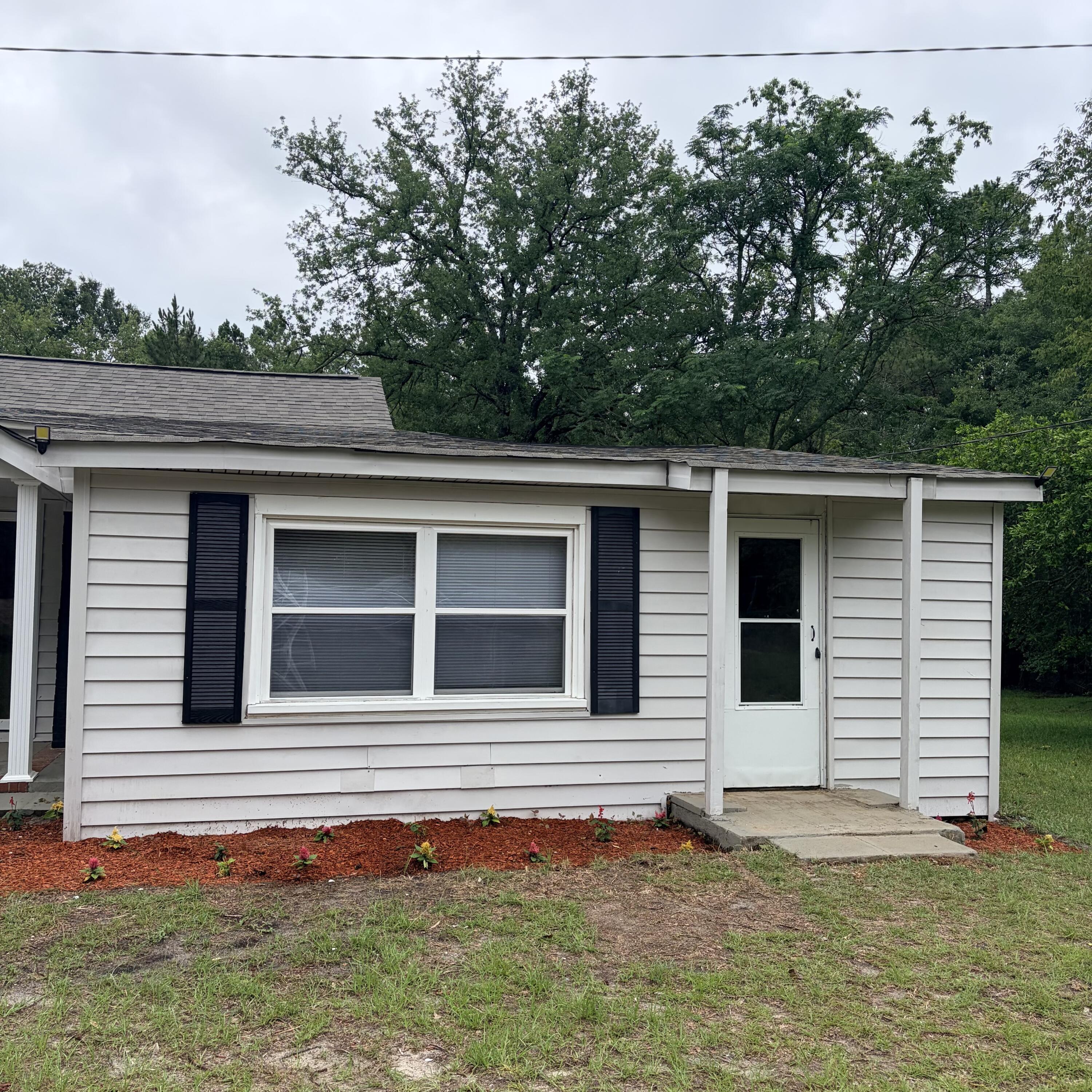1147 Boiling Springs Road Barnwell, SC 29812 - Photo 4 of 50