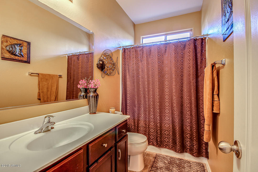 4816 West Carson Road Laveen, AZ 85339 - Photo 13 of 18 Bath 2