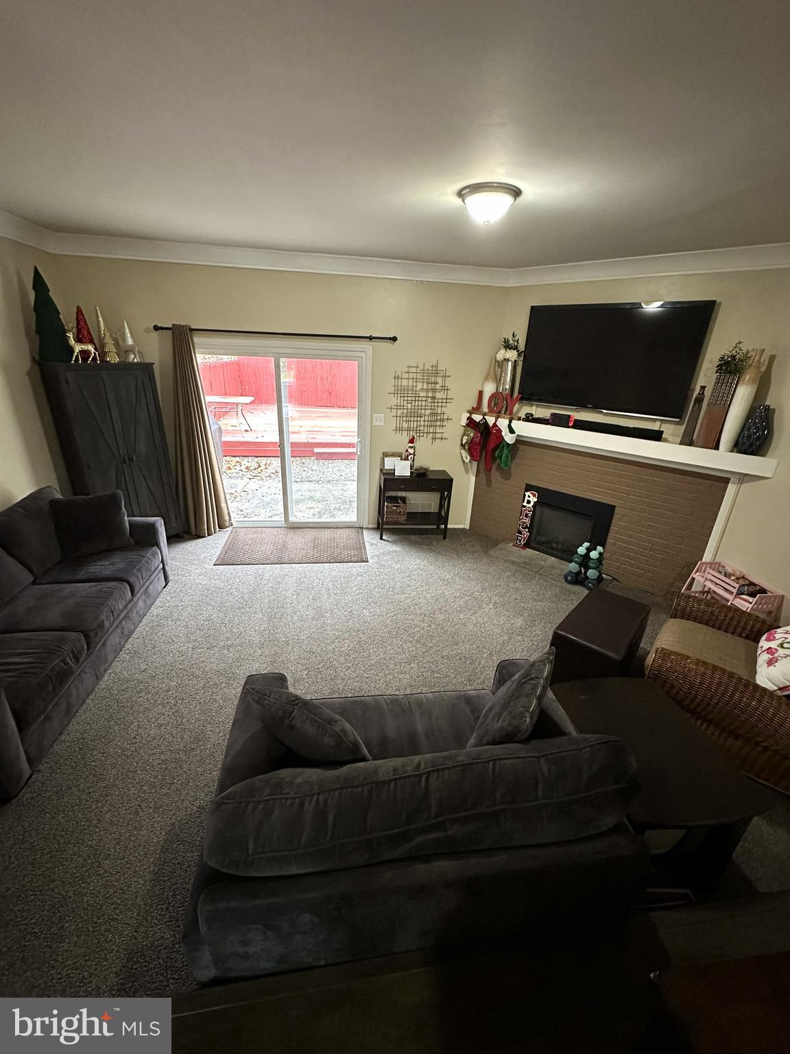 1280 Fox Run Reading, PA 19606 - Photo 6 of 18 a bed room with a bed and a television